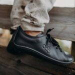 juniori škole adis B6LZ224 Vivobarefoot crno - Image 8