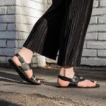 opanka sandala ženska B6LZ148 Vivobarefoot crno - Image 8